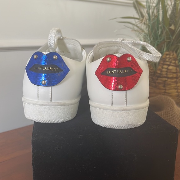 Yves Saint Laurent Signature Optic White leather Court Classic Lips Sneaker 36 - Picture 2 of 9